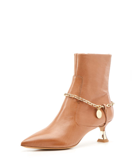 Camel ankle boots with chain