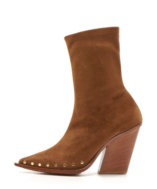 Western studded boots in brown suede